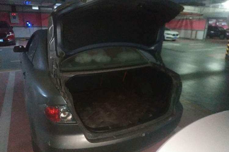 Used Mazda 6 2007 2.0L Manual Transmission Trunk