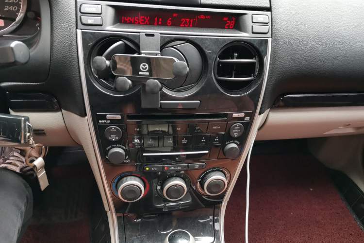 Used Mazda 6 2008 2.0L Automatic Fashion Edition Audio And AC Panel