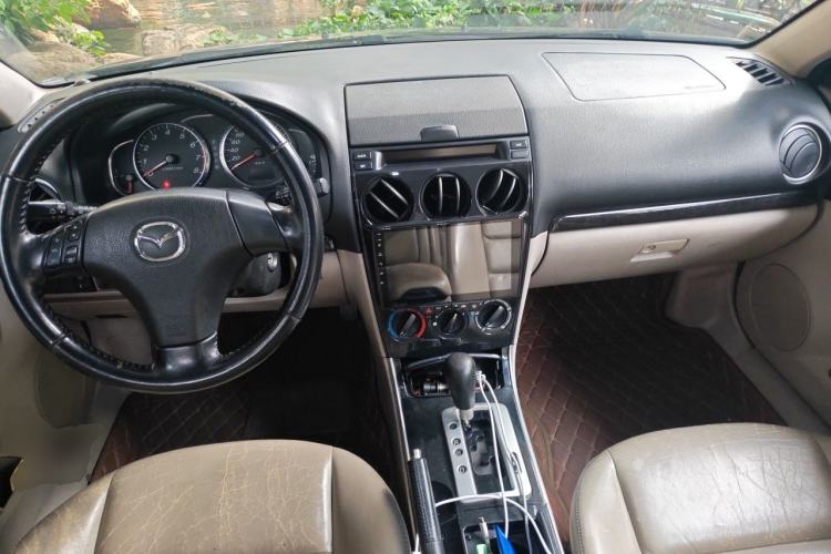 Used Mazda 6 2008 2.0L Automatic Fashion Edition Center Console