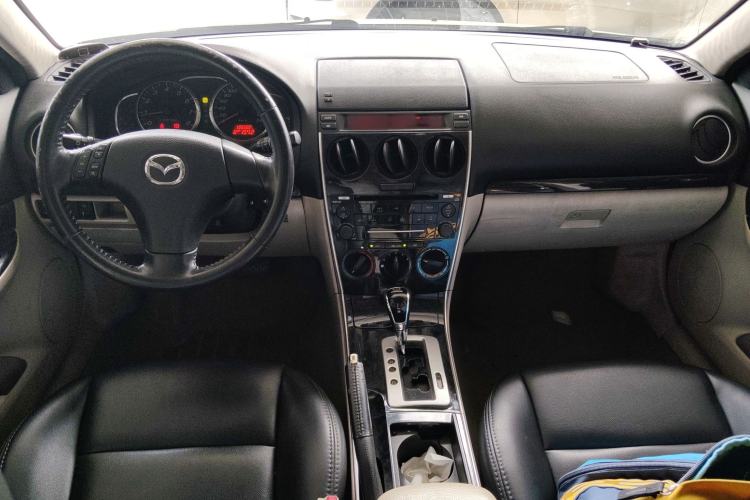 Used Mazda 6 2008 2.0L Automatic Fashion Edition Center Console