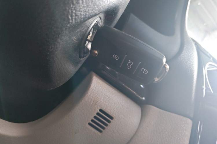 Used Mazda 6 2008 2.0L Automatic Fashion Edition Vehicle Key