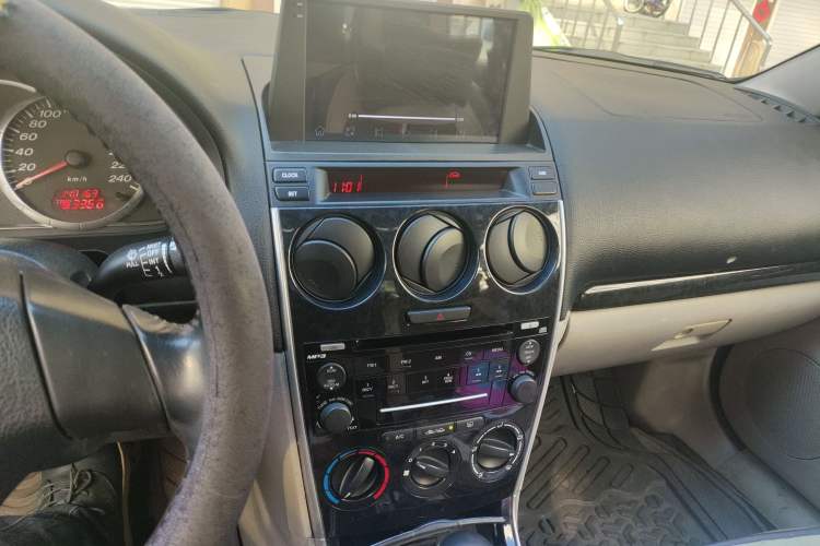 Used Mazda 6 2008 2.0L Automatic Fashion Edition Audio And AC Panel