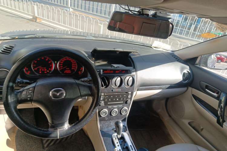 Used Mazda 6 2008 2.0L Automatic Fashion Edition Center Console