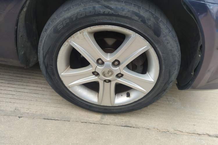 Used Mazda 6 2008 2.0L Automatic Fashion Edition Right Front Wheel Hub
