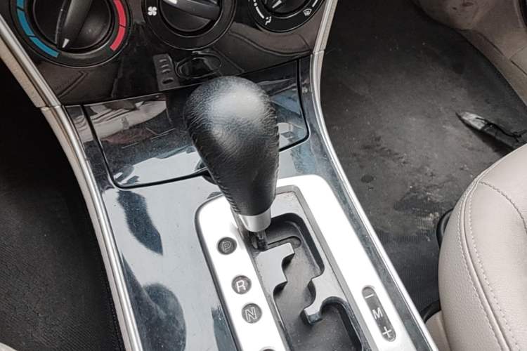 Used Mazda 6 2008 2.0L Automatic Fashion Edition Gear Lever