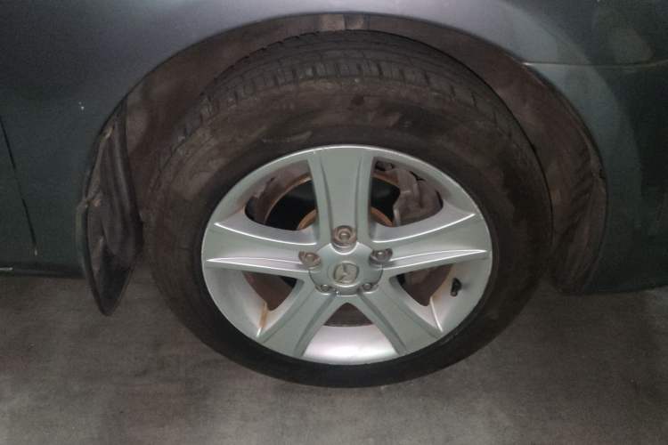Used Mazda 6 2008 2.0L Automatic Fashion Edition Right Front Wheel Hub