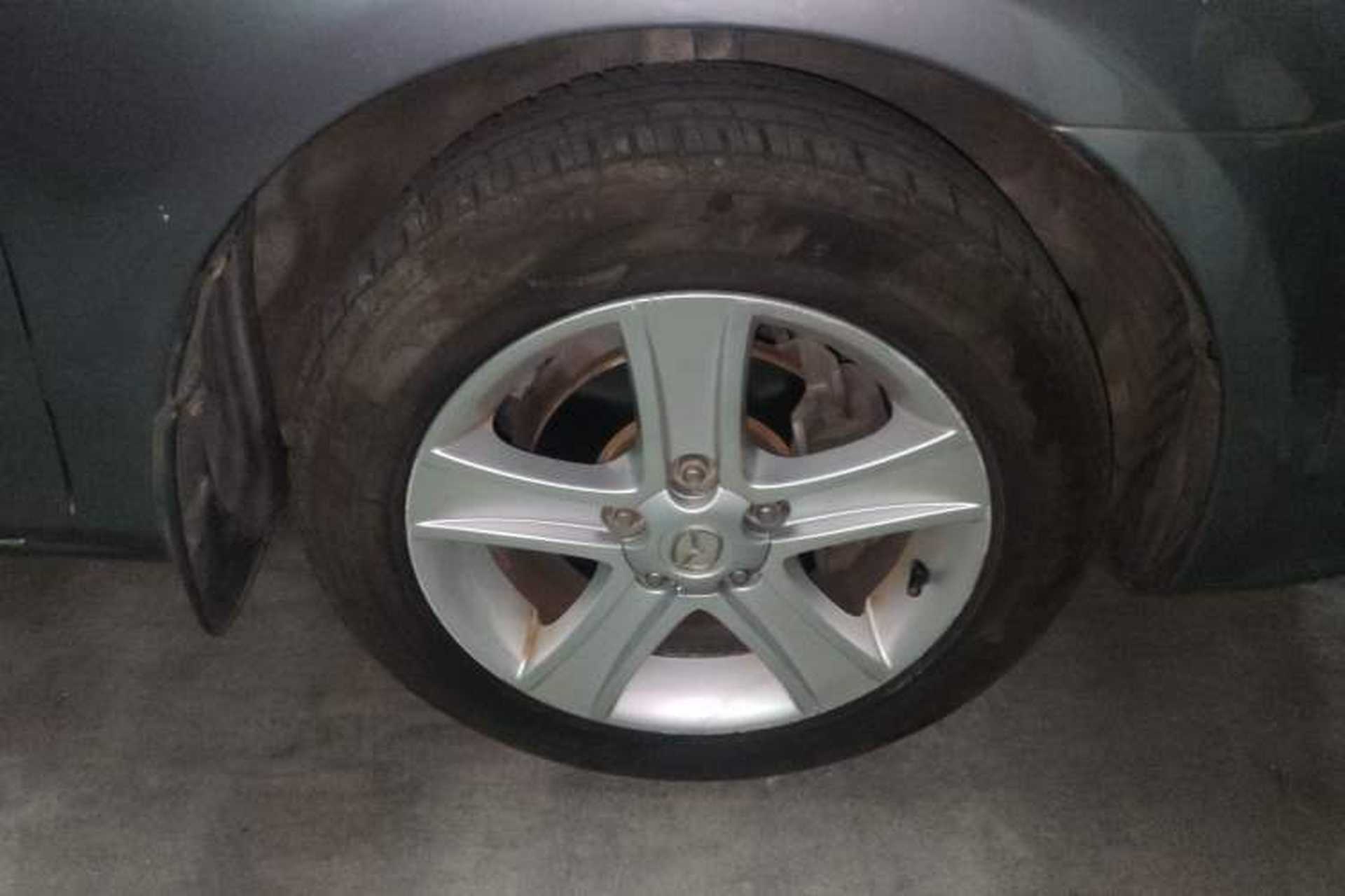 Used Mazda 6 2008 2.0L Automatic Fashion Edition Right Front Wheel Hub