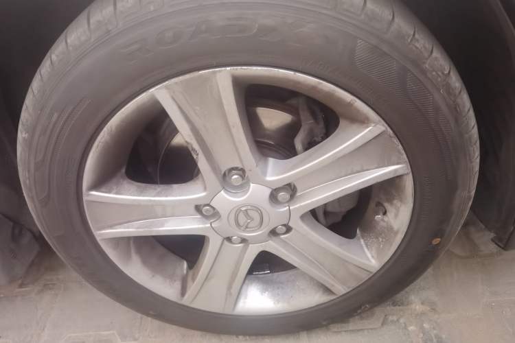 Used Mazda 6 2008 Coupe 2.0L Automatic Sport Model Right Front Wheel Hub