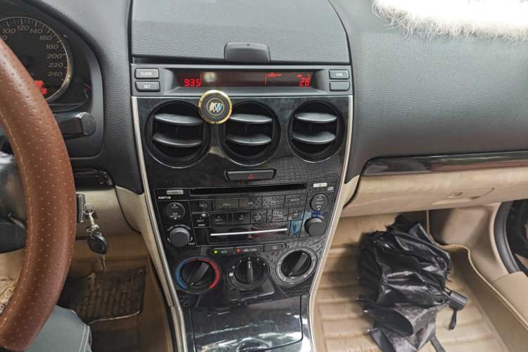 Used Mazda 6 2008 2.0L Automatic Fashion Edition Audio And AC Panel