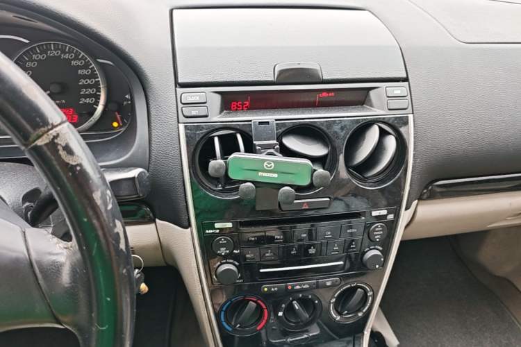 Used Mazda 6 2008 2.0L Automatic Fashion Edition Audio And AC Panel