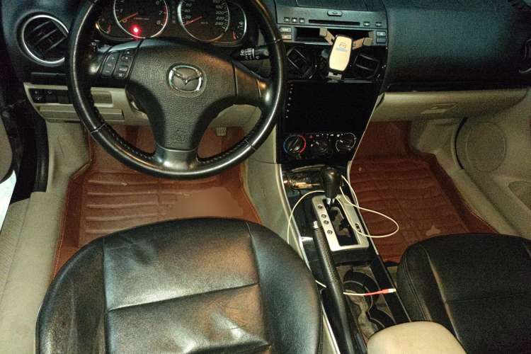 Used Mazda 6 2008 2.0L Automatic Fashion Edition Center Console