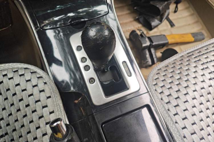 Used Mazda 6 2008 2.0L Automatic Fashion Edition Gear Lever