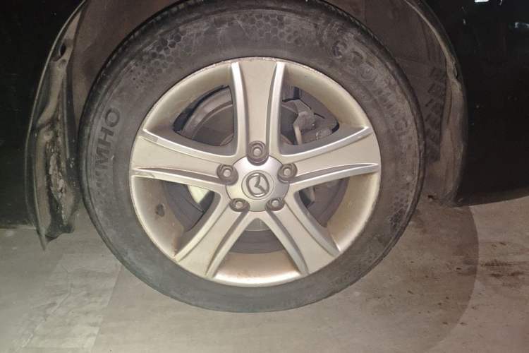 Used Mazda 6 2008 2.0L Automatic Fashion Edition Right Front Wheel Hub