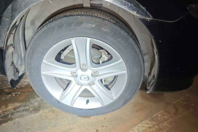 Used Mazda 6 2008 2.0L Automatic Fashion Edition Right Front Wheel Hub