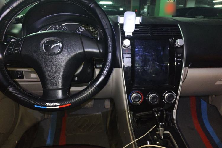 Used Mazda 6 2008 2.0L Automatic Fashion Edition Center Console