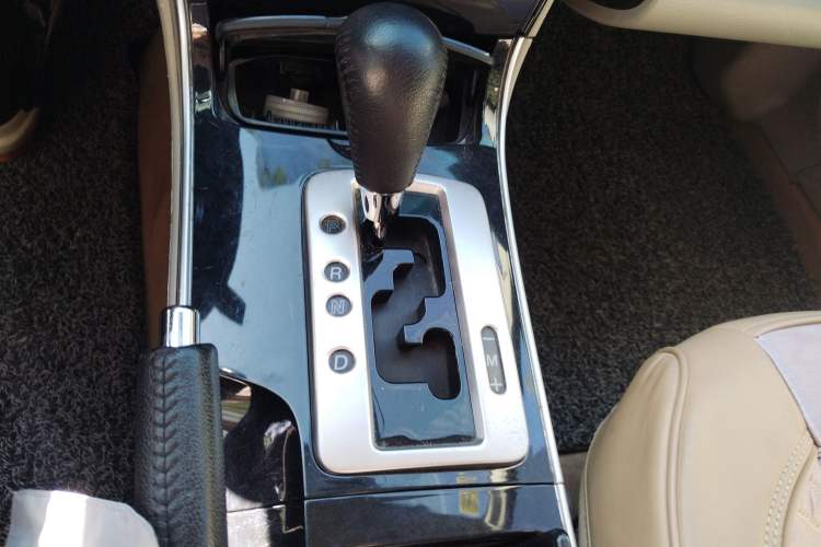Used Mazda 6 2008 2.0L Automatic Fashion Edition Gear Lever