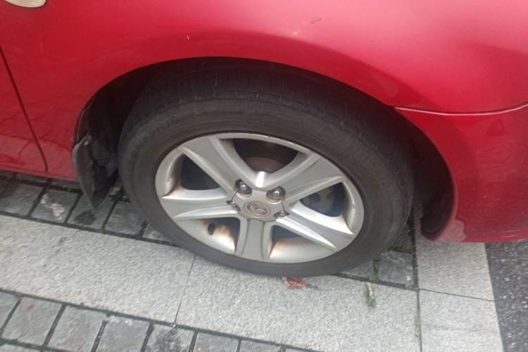 Used Mazda 6 2008 2.0L Automatic Fashion Edition Right Front Wheel Hub