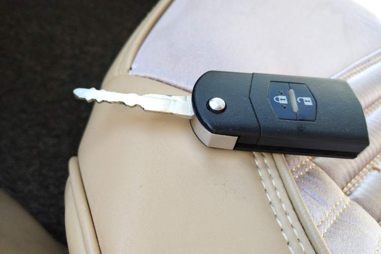 Used Mazda 6 2008 2.0L Automatic Fashion Edition Vehicle Key