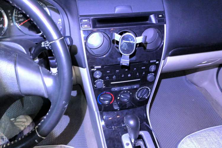 Used Mazda 6 2008 2.0L Automatic Fashion Edition Audio And AC Panel