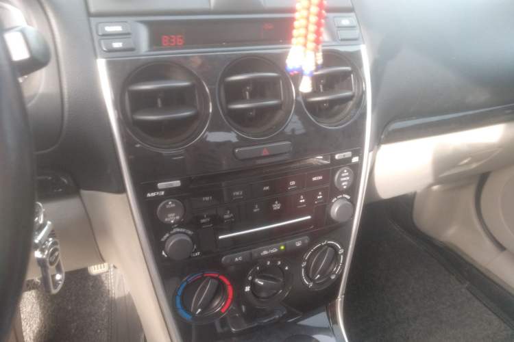 Used Mazda 6 2008 2.0L Automatic Fashion Edition Audio And AC Panel