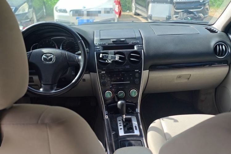 Used Mazda 6 2008 2.0L Automatic Fashion Edition Center Console