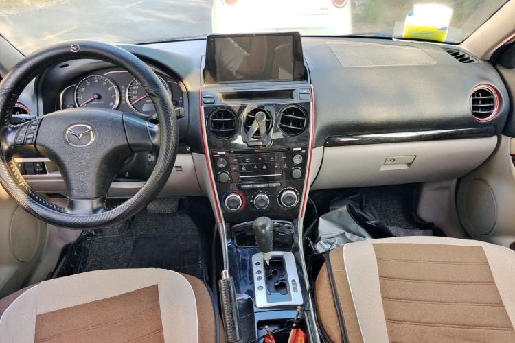 Used Mazda 6 2008 2.0L Automatic Fashion Edition Center Console