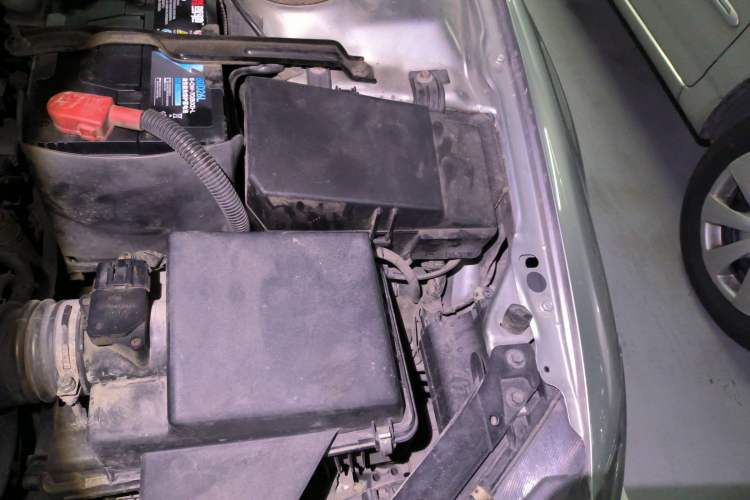 Used Mazda 6 2008 2.0L Automatic Fashion Edition Engine Bay Left