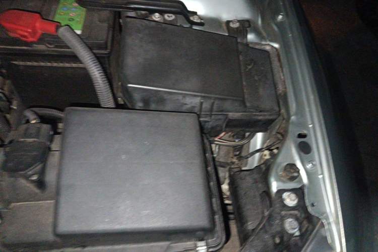 Used Mazda 6 2008 2.0L Automatic Fashion Edition Engine Bay Left