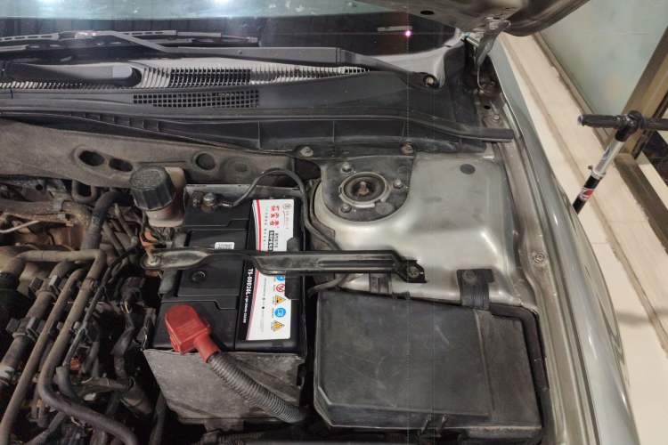 Used Mazda 6 2008 2.0L Automatic Fashion Edition Engine Bay Left