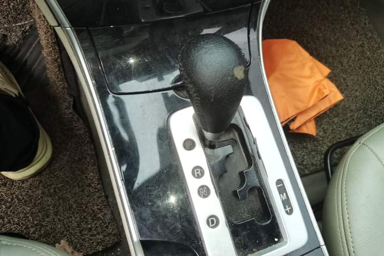 Used Mazda 6 2008 2.0L Automatic Fashion Edition Gear Lever