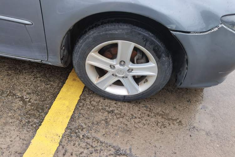 Used Mazda 6 2008 2.0L Automatic Fashion Edition Right Front Wheel Hub