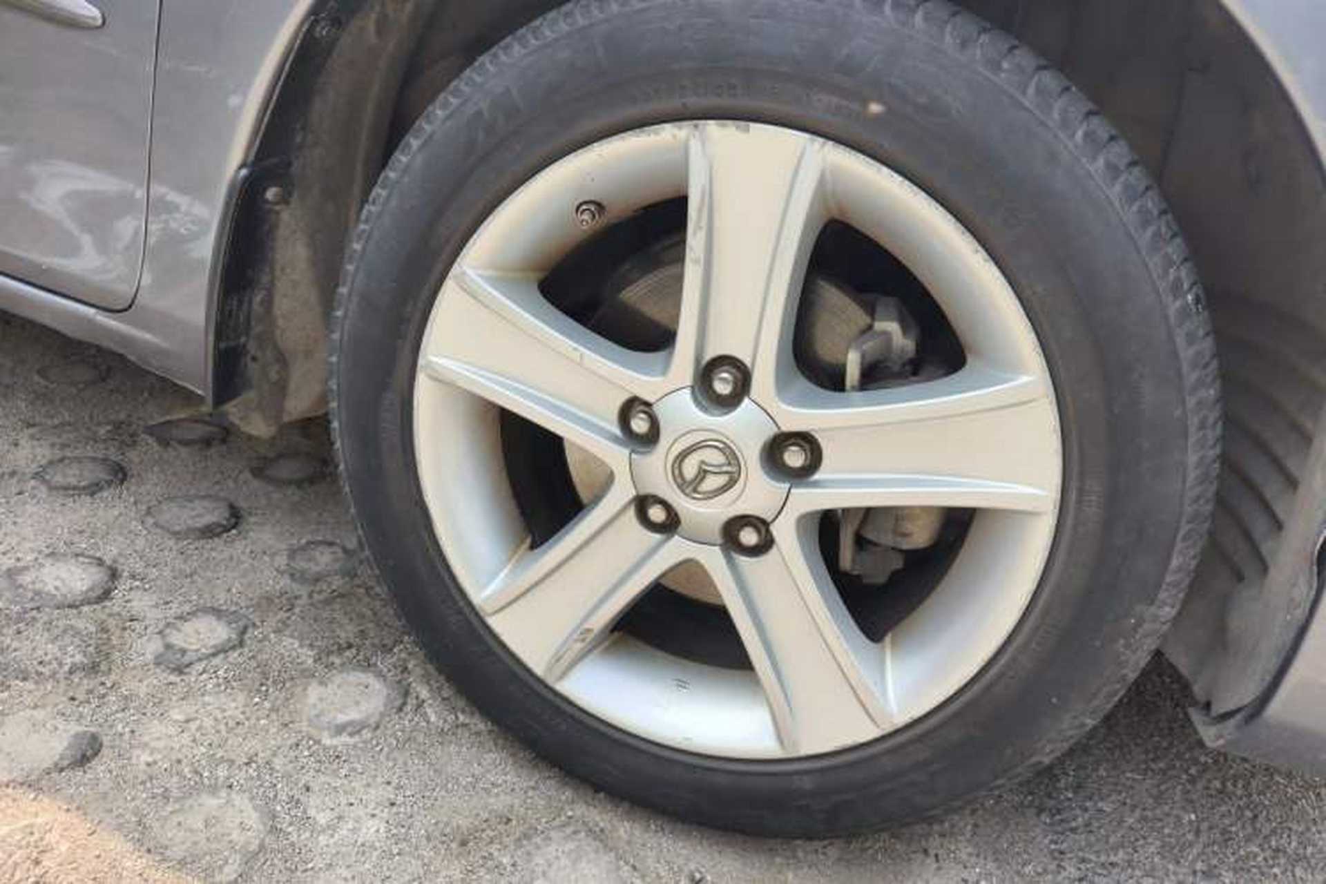 Used Mazda 6 2008 2.0L Automatic Fashion Edition Right Front Wheel Hub