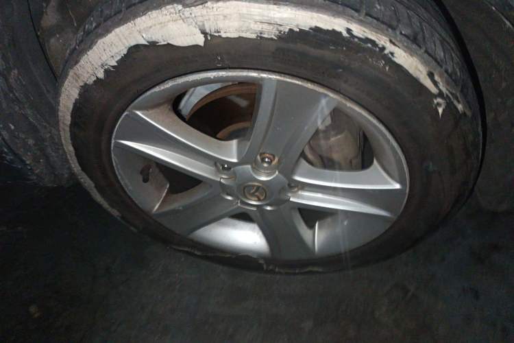 Used Mazda 6 2008 2.0L Automatic Fashion Edition Right Front Wheel Hub