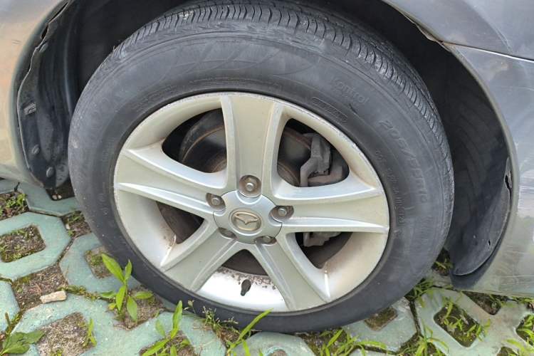 Used Mazda 6 2008 2.0L Automatic Fashion Edition Right Front Wheel Hub