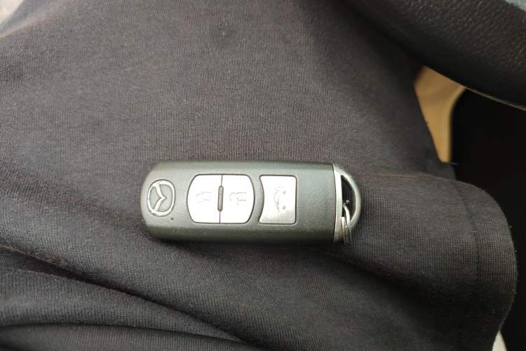 Used Mazda 6 2009 2.5L Automatic Supreme Edition Vehicle Key