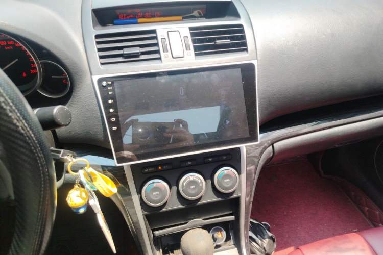 Used Mazda 6 2009 2.5L Automatic Prestige Edition Audio And AC Panel