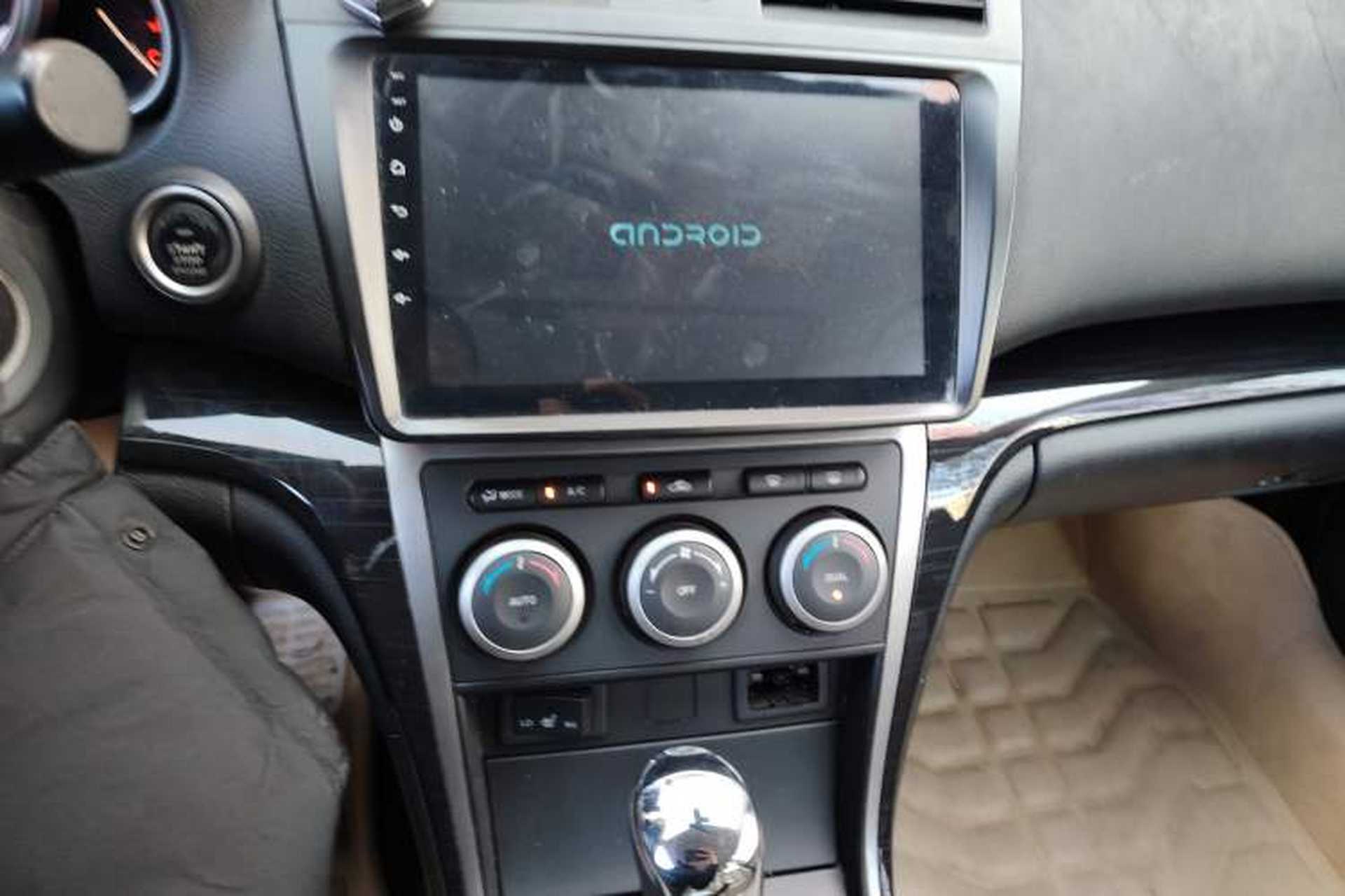 Used Mazda 6 2009 2.5L Automatic Prestige Edition Audio And AC Panel