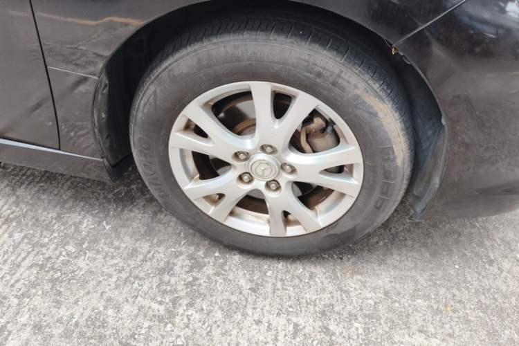 Used Mazda 6 2009 2.5L Automatic Prestige Edition Right Front Wheel Hub