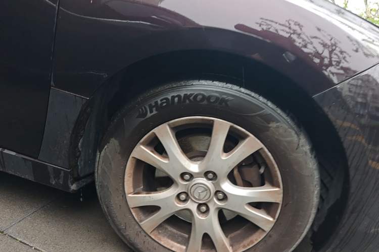 Used Mazda 6 2009 2.5L Automatic Prestige Edition Right Front Wheel Hub