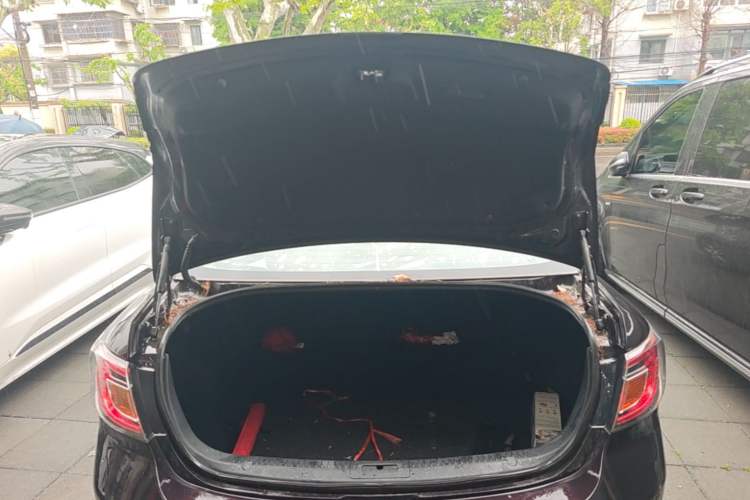 Used Mazda 6 2009 2.5L Automatic Prestige Edition Trunk