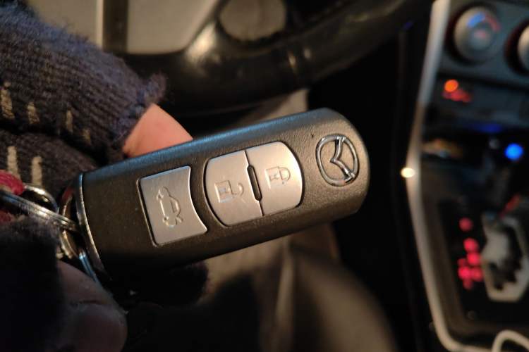 Used Mazda 6 2009 2.5L Automatic Supreme Edition Vehicle Key