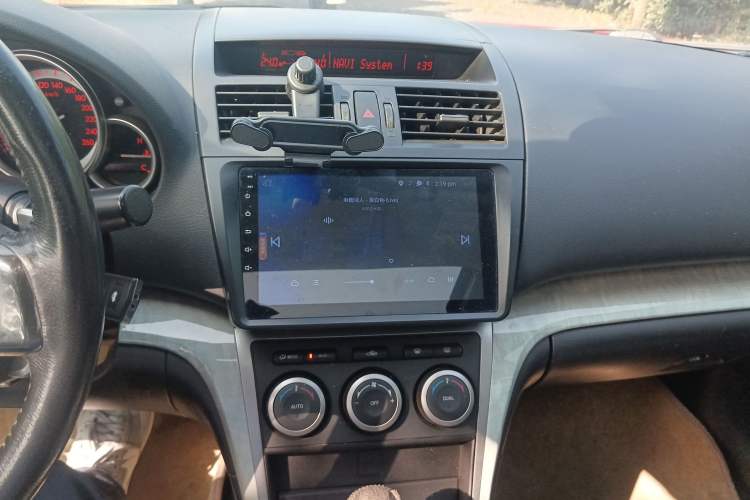 Used Mazda 6 2009 2.5L Automatic Prestige Edition Audio And AC Panel