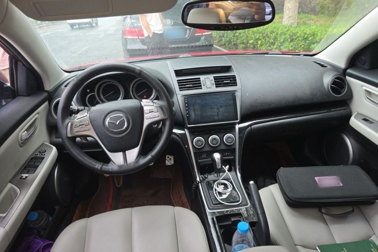 Used Mazda 6 2009 2.5L Automatic Supreme Edition Center Console