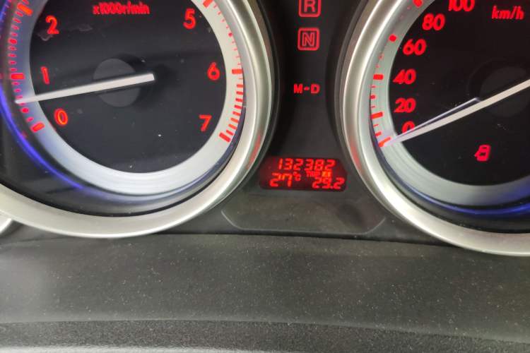 Used Mazda 6 2009 2.5L Automatic Navigation Version Odometer Close Up