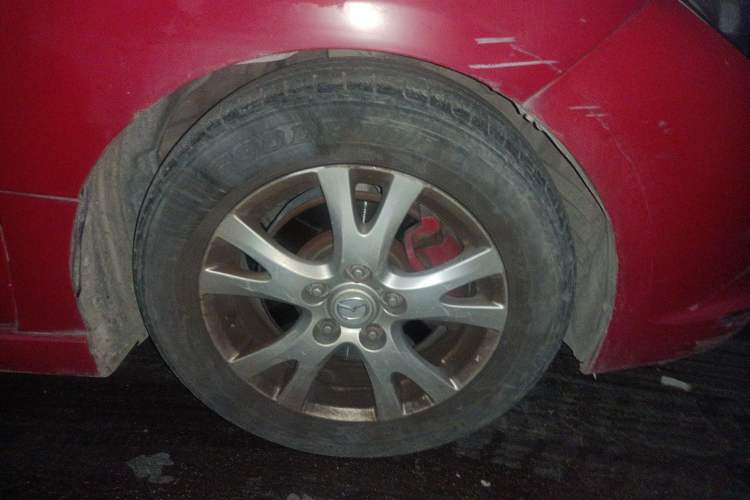 Used Mazda 6 2009 2.5L Automatic Prestige Edition Right Front Wheel Hub