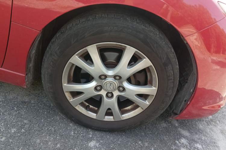 Used Mazda 6 2009 2.5L Automatic Prestige Edition Right Front Wheel Hub