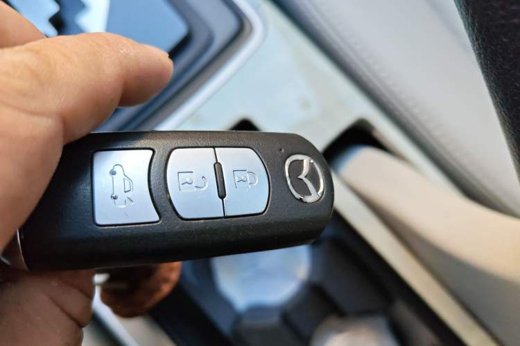 Used Mazda 6 2009 2.5L Automatic Supreme Edition Vehicle Key