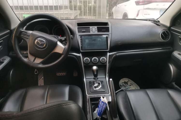 Used Mazda 6 2010 Coupe 2.0L Automatic Luxury Edition Center Console