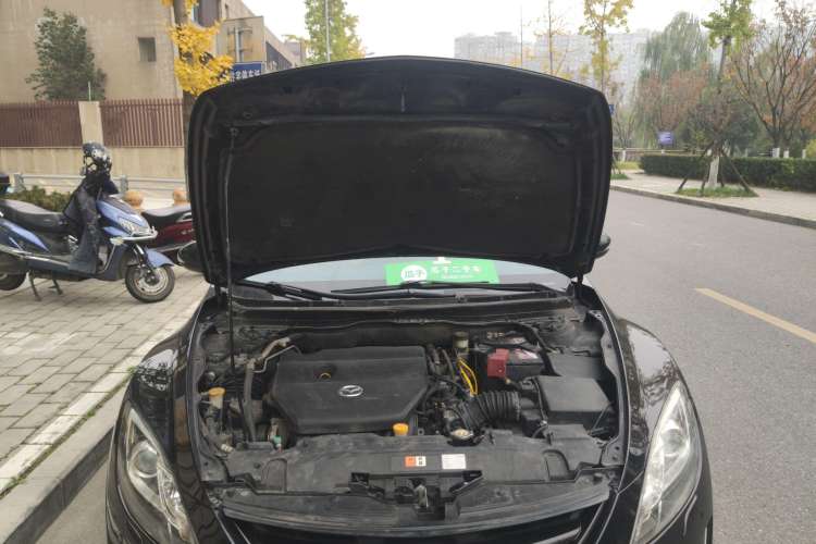 Used Mazda 6 2010 Coupe 2.5L Automatic Supreme Edition Engine Bay