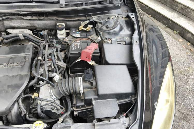 Used Mazda 6 2010 2.0L Manual Transmission Engine Bay Left